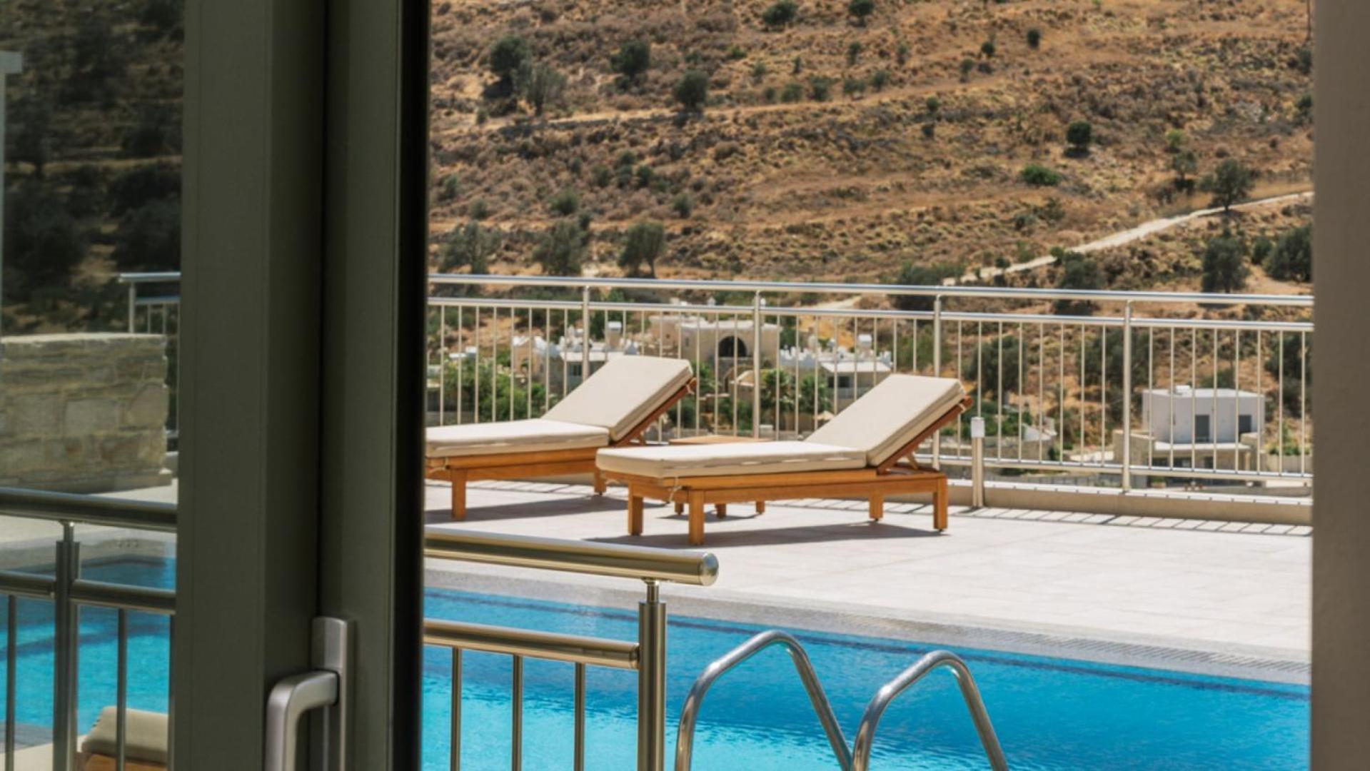 Villa Ovgoro Kamilári Kültér fotó