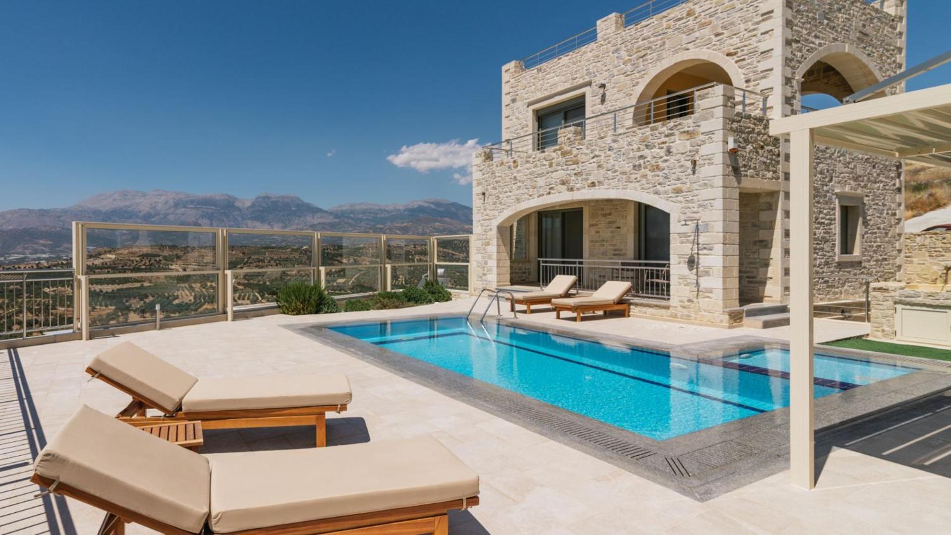 Villa Ovgoro Kamilári Kültér fotó