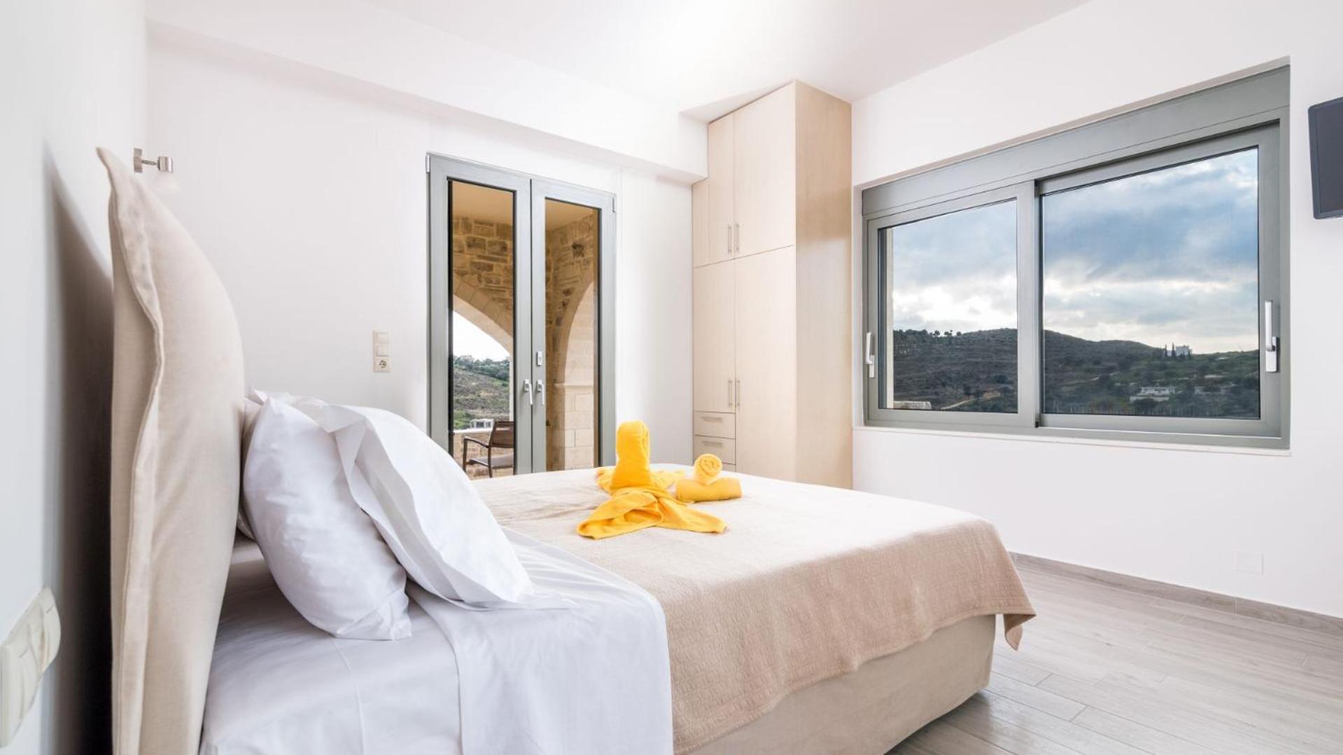 Villa Ovgoro Kamilári Kültér fotó
